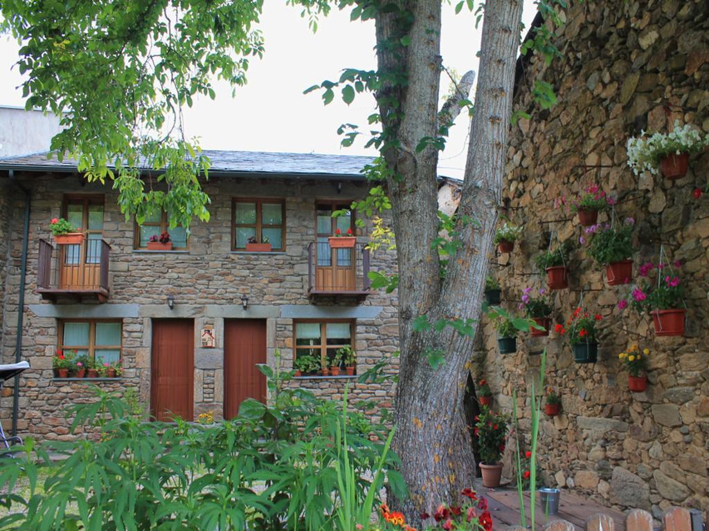 Casa Rural El Trubio Villa Vigo de Sanabria Bagian luar foto